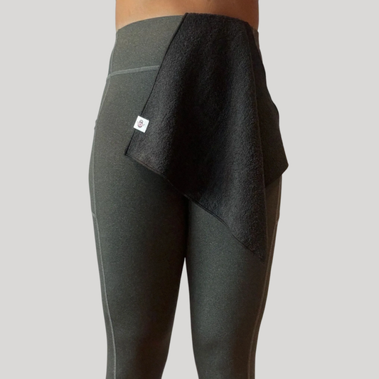 Black HidPoc™ Wearable Towel